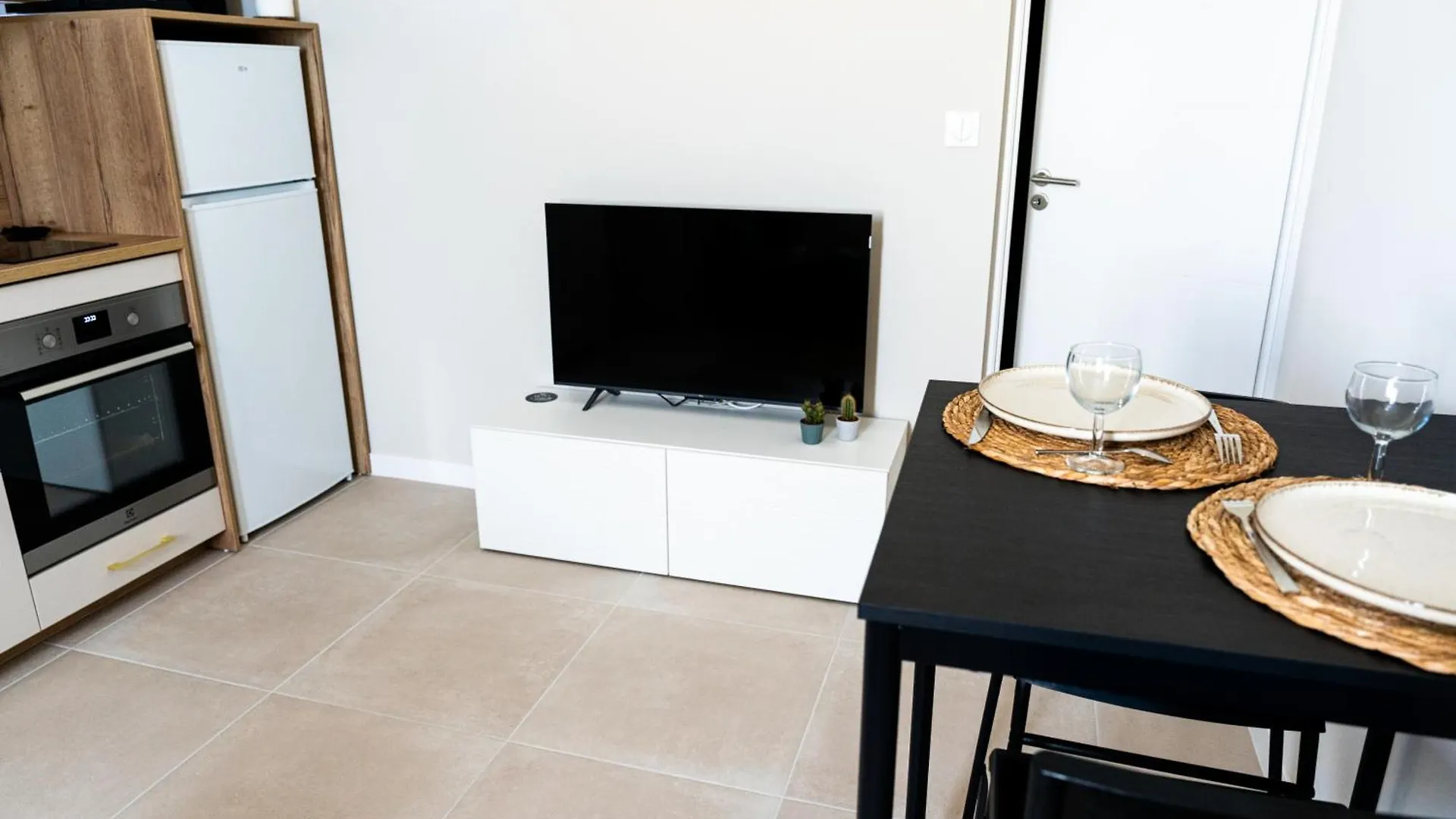 Lägenhet Appartement Cosy Tout Confort Et Calme En Ardeche,Parking Prive Le Teil Frankrike